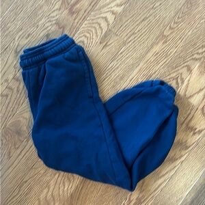Gap Kids Navy Joggers Size S(6-7)